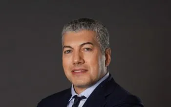 Petar Vazharov – CEO, Lotus Pharmaceutical